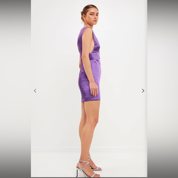 NWT Endless Rose Satin Cut-Out Mini Dress Size M Women Designer Cocktail - Picture 3 of 5
